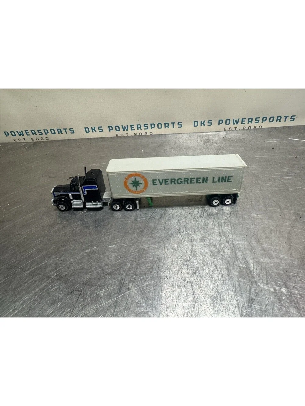 Yatming: Road Truck + Trailer 
